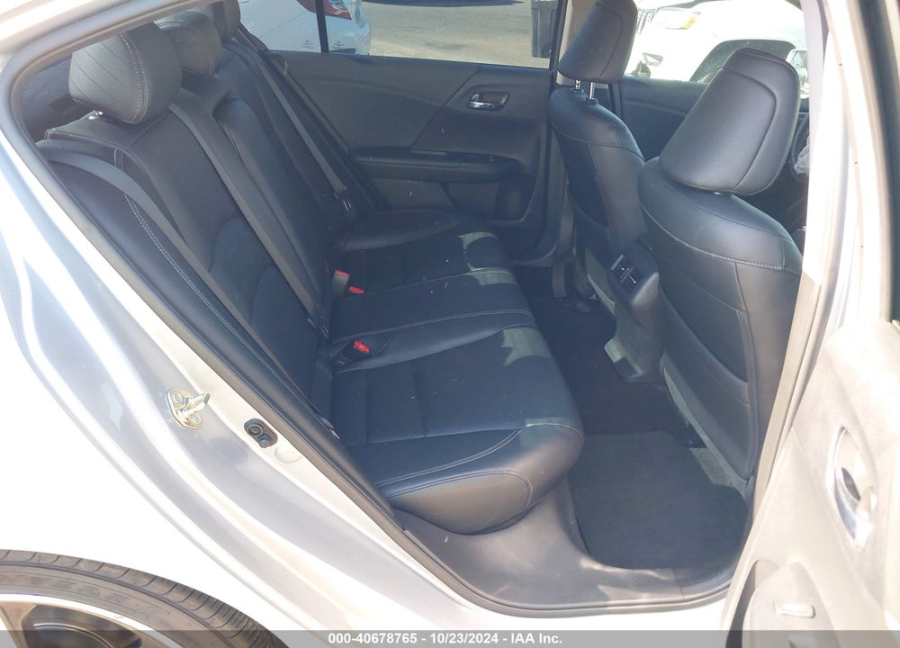 2017 HONDA ACCORD TOURING V6 VIN: 1HGCR3F90HA031606