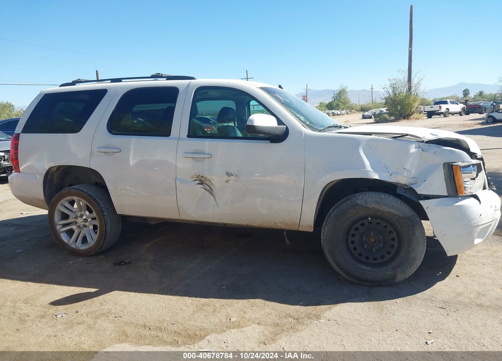 2013 CHEVROLET TAHOE LTZ VIN: 1GNSKCE04DR155947