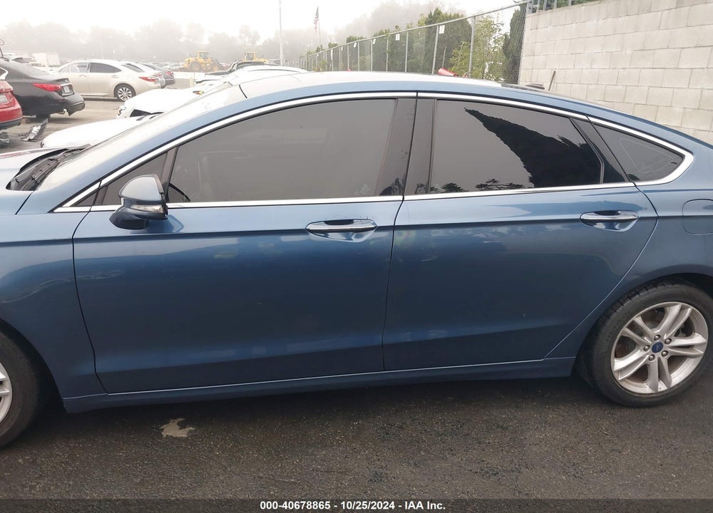 2018 FORD FUSION SE VIN: 3FA6P0HD4JR214042