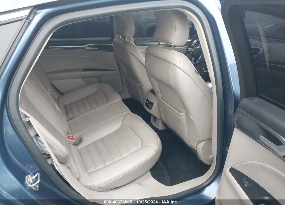 2018 FORD FUSION SE VIN: 3FA6P0HD4JR214042