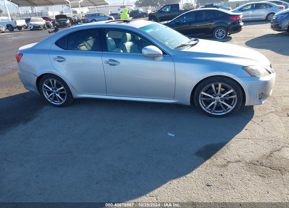 2008 LEXUS IS 250 VIN: JTHBK262885052383