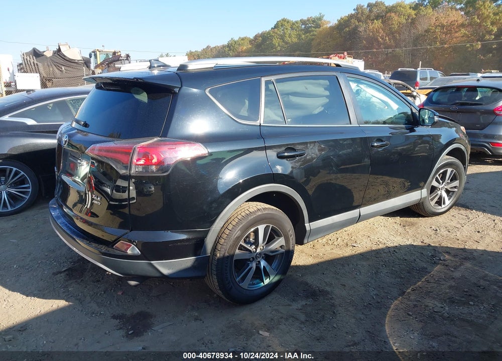 2016 TOYOTA RAV4 XLE VIN: 2T3RFREV3GW500982