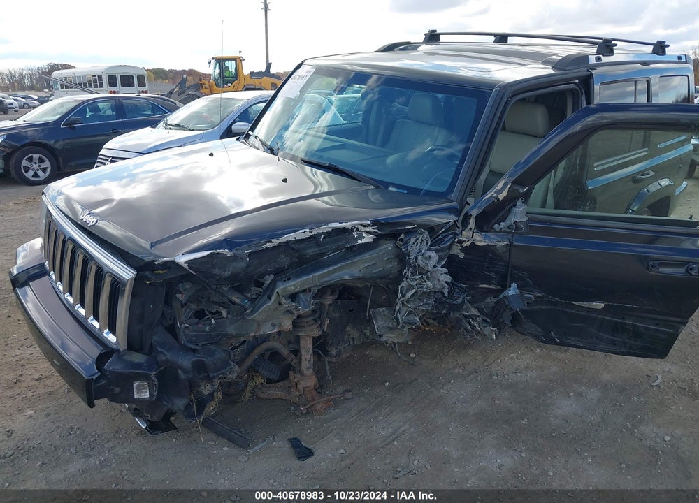 2010 JEEP COMMANDER LIMITED VIN: 1J4RG5GT3AC108784
