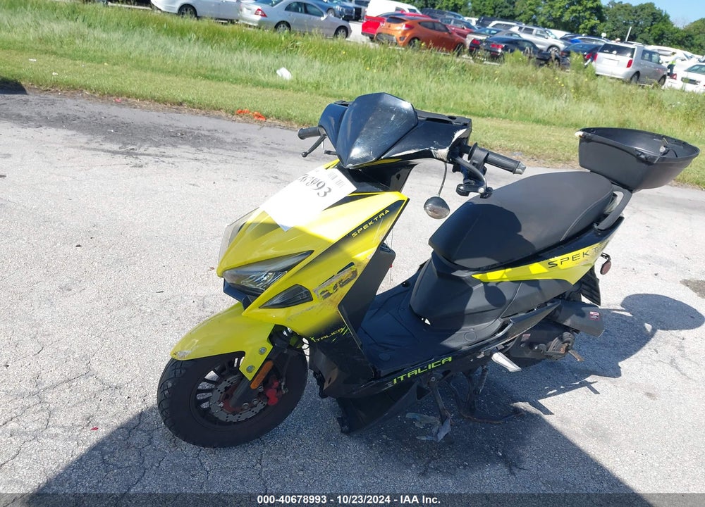 2022 YNGF 49CC SCOOTER VIN: LL0TCAPF5NG001766