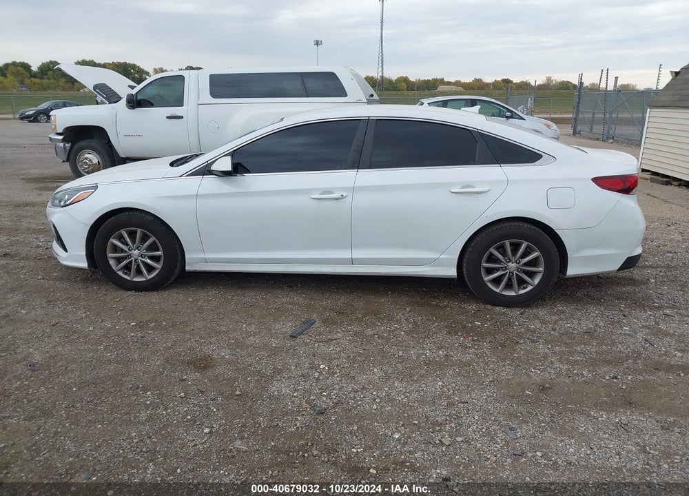 2019 HYUNDAI SONATA SE VIN: 5NPE24AF6KH738398