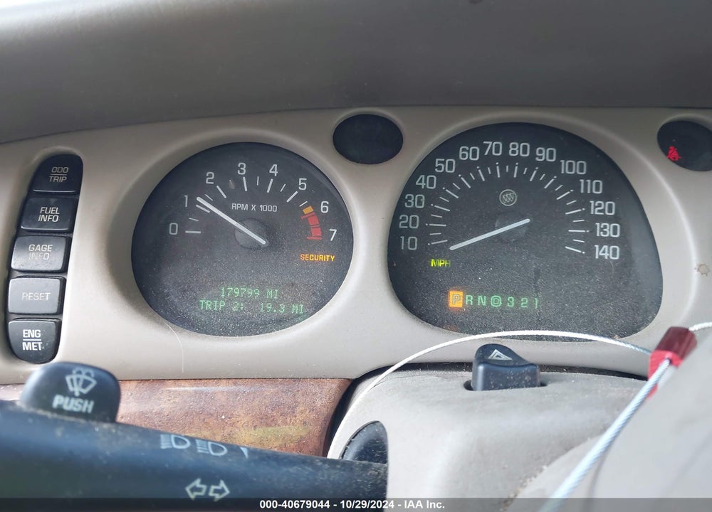 2001 BUICK LESABRE LIMITED VIN: 1G4HR54K41U114199