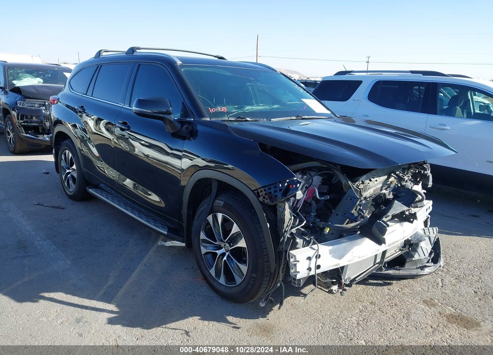 2022 TOYOTA HIGHLANDER HYBRID XLE VIN: 5TDGARAH5NS513480