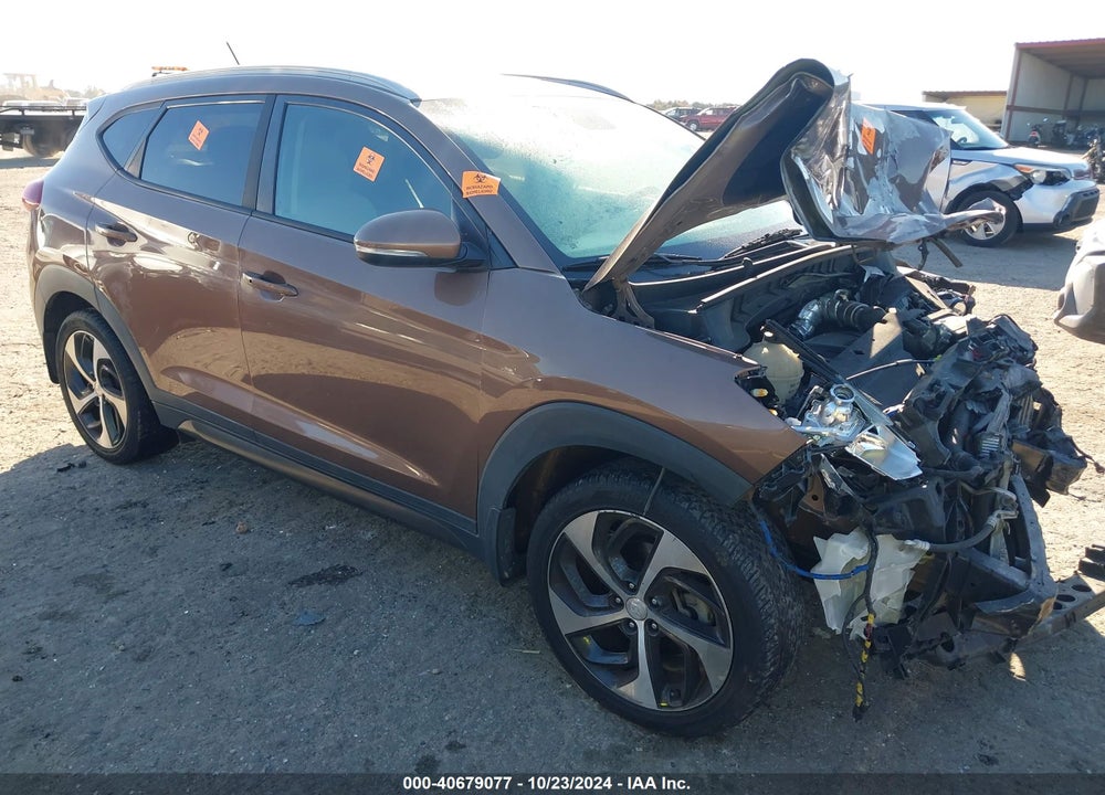 2016 HYUNDAI TUCSON SPORT VIN: KM8J33A21GU053236