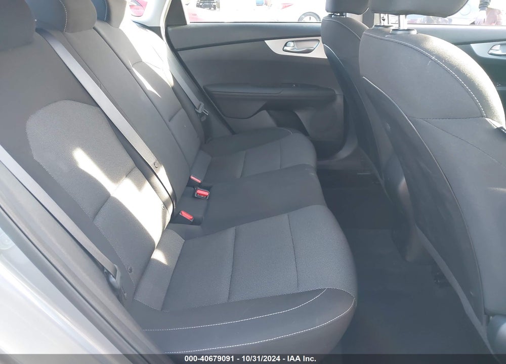 2024 KIA FORTE LXS VIN: 3KPF24AD0RE743484