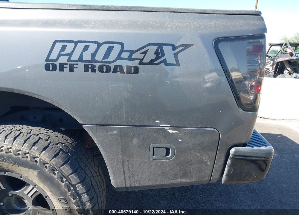 2006 NISSAN TITAN SE VIN: 1N6AA06BX6N500945