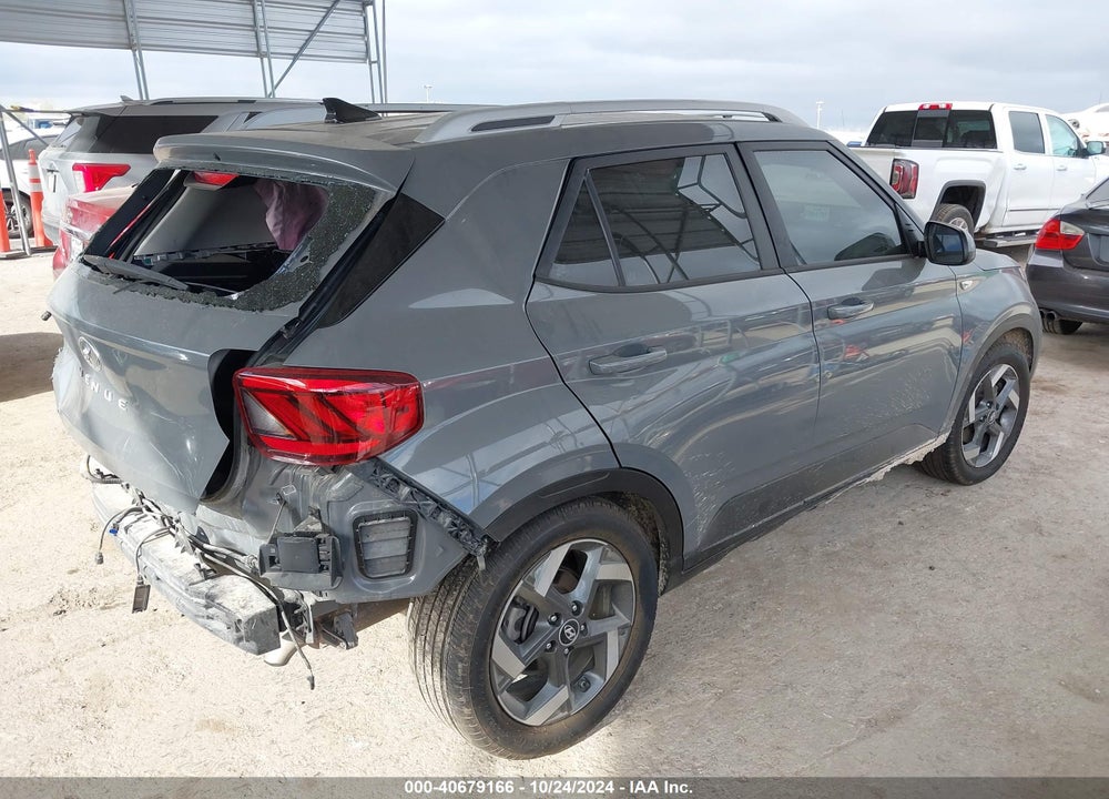 2021 HYUNDAI VENUE SEL VIN: KMHRC8A38MU112769