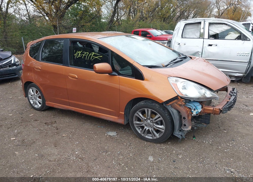 2010 HONDA FIT SPORT VIN: JHMGE8H42AC016480