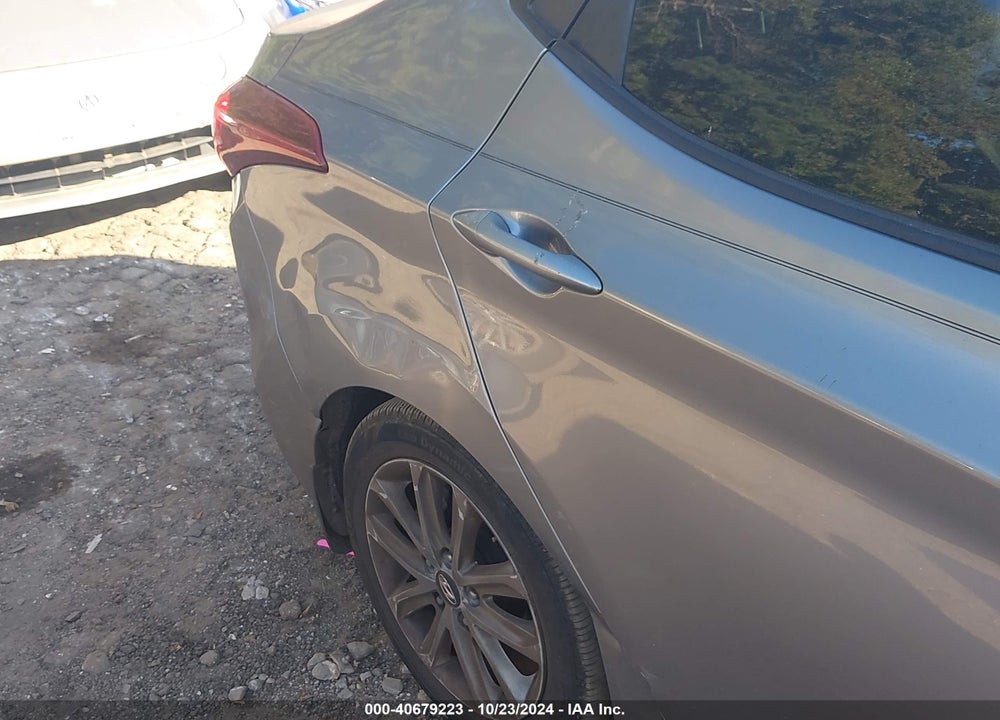 2014 HYUNDAI ELANTRA SE (ULSAN PLANT) VIN: KMHDH4AE6EU030269