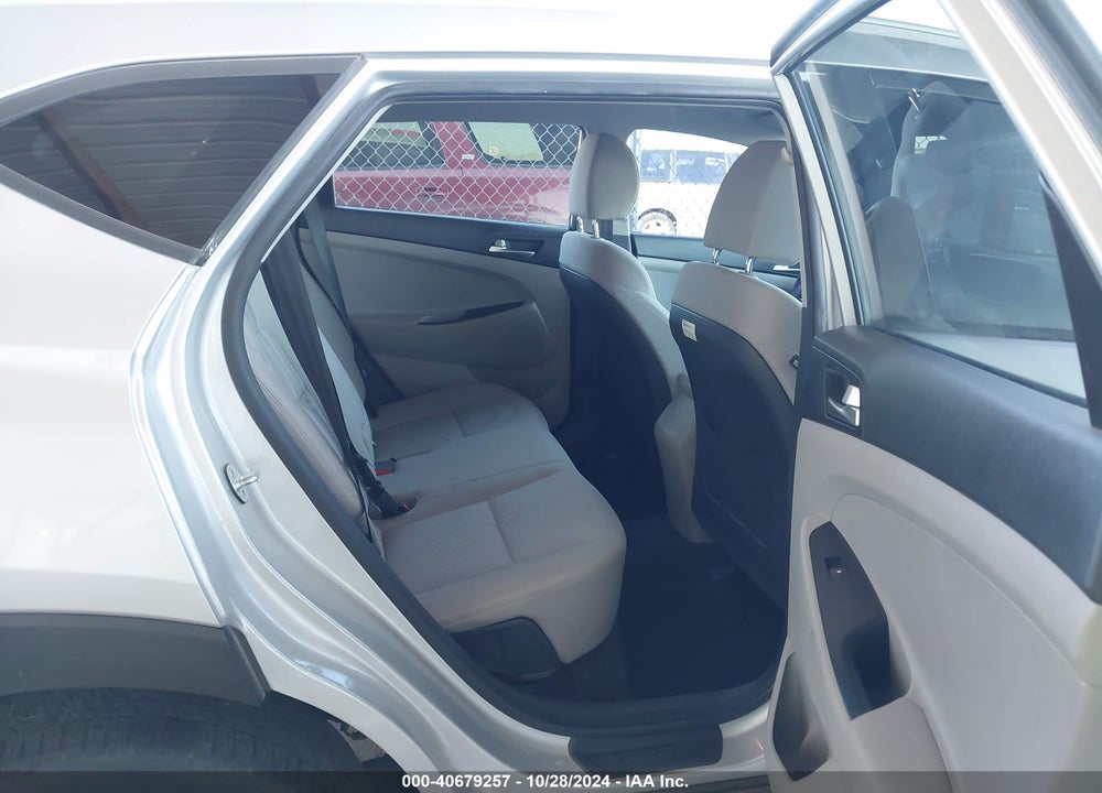 2019 HYUNDAI TUCSON VALUE VIN: KM8J3CA48KU899146