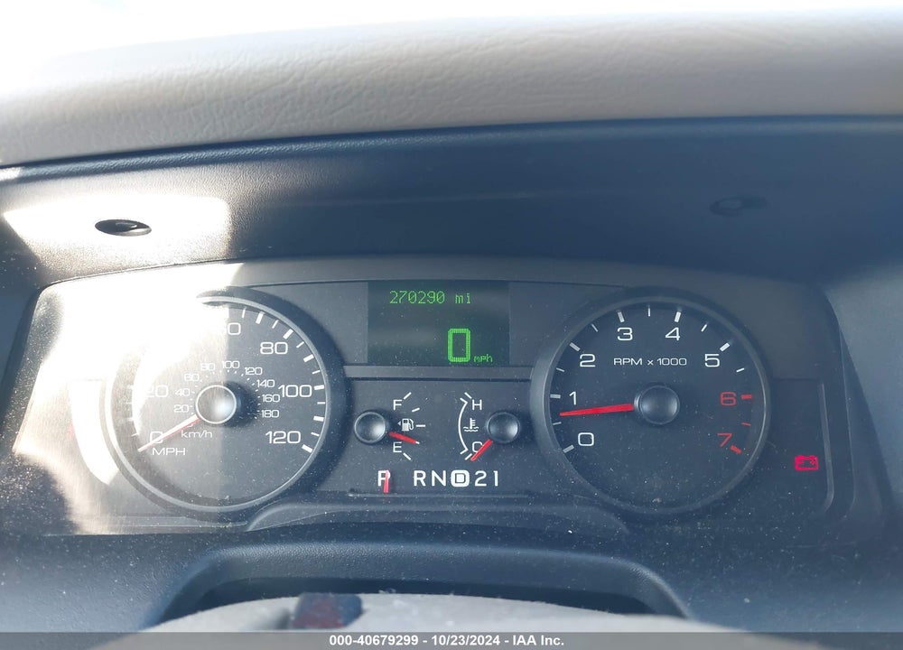 2006 FORD CROWN VICTORIA LX/LX SPORT VIN: 2FAFP74V46X107766