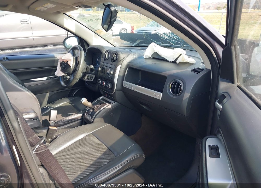 2014 JEEP COMPASS LATITUDE VIN: 1C4NJCEB1ED660076