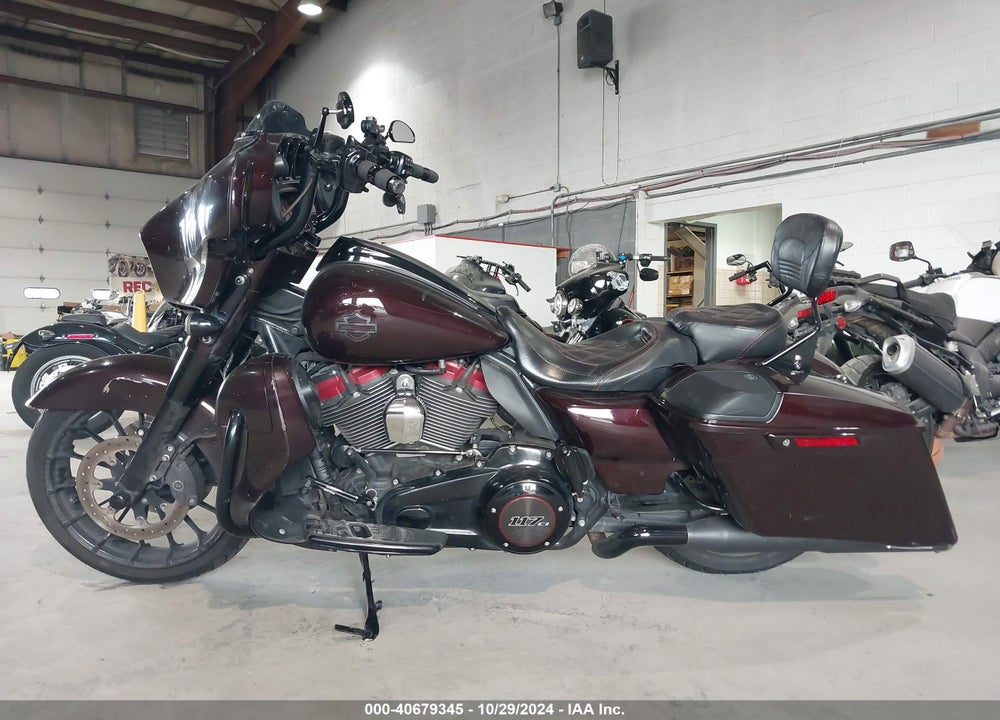 2019 HARLEY-DAVIDSON FLHXSE VIN: 1HD1PXL15KB960854