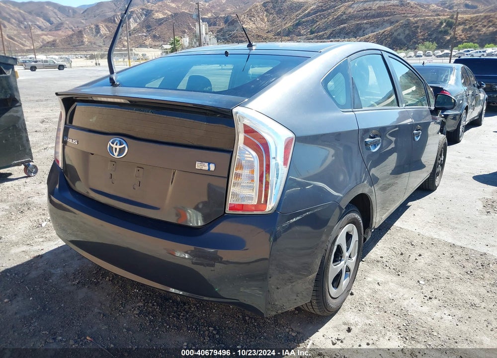 2015 TOYOTA PRIUS TWO VIN: JTDKN3DU1F1894134