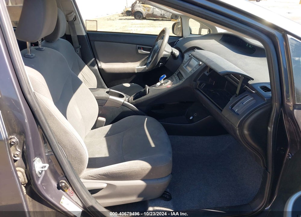 2015 TOYOTA PRIUS TWO VIN: JTDKN3DU1F1894134