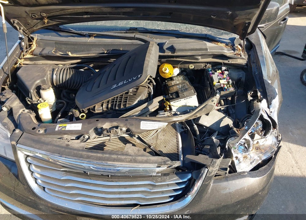 2014 CHRYSLER TOWN & COUNTRY TOURING VIN: 2C4RC1BG5ER377239