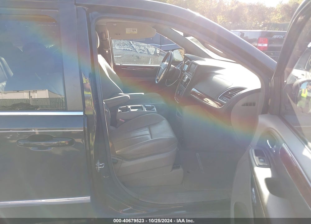2014 CHRYSLER TOWN & COUNTRY TOURING VIN: 2C4RC1BG5ER377239