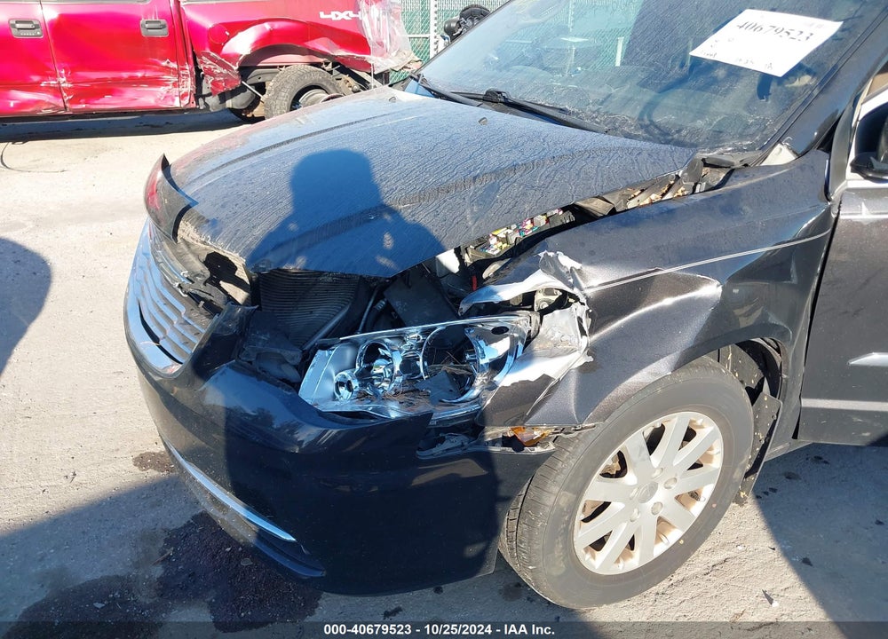 2014 CHRYSLER TOWN & COUNTRY TOURING VIN: 2C4RC1BG5ER377239