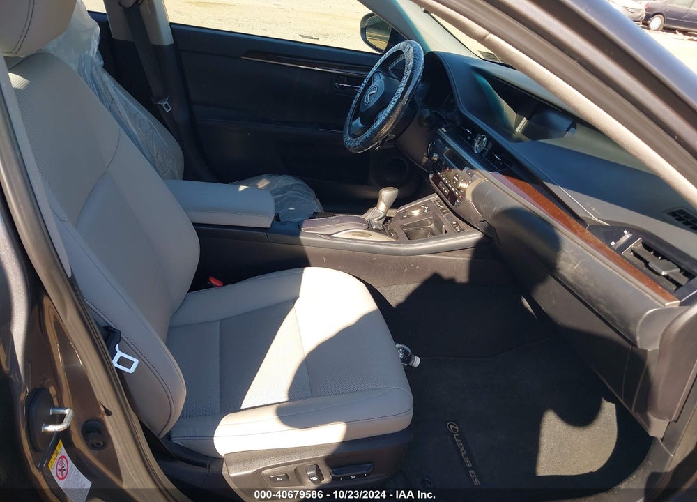 2016 LEXUS ES 350 VIN: 58ABK1GG0GU032482