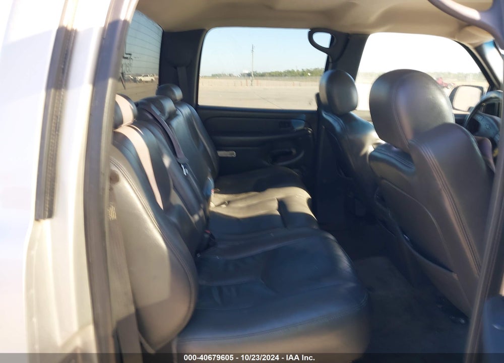 2005 CHEVROLET SILVERADO 1500 LT VIN: 2GCEC13T251120452