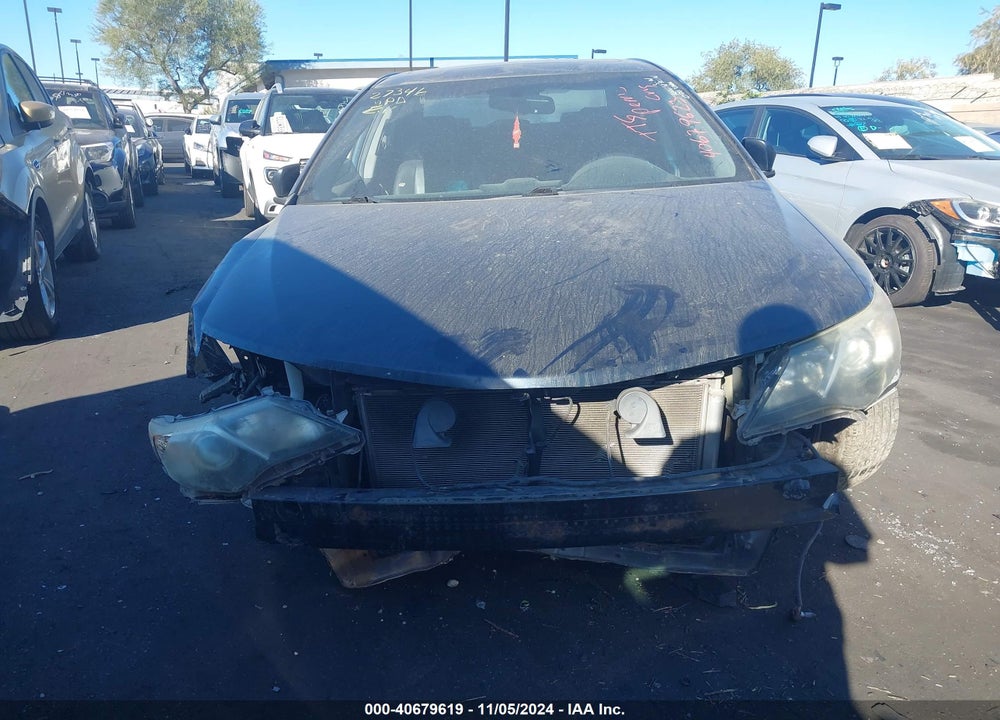2014 TOYOTA CAMRY SE VIN: 4T1BF1FK7EU768270