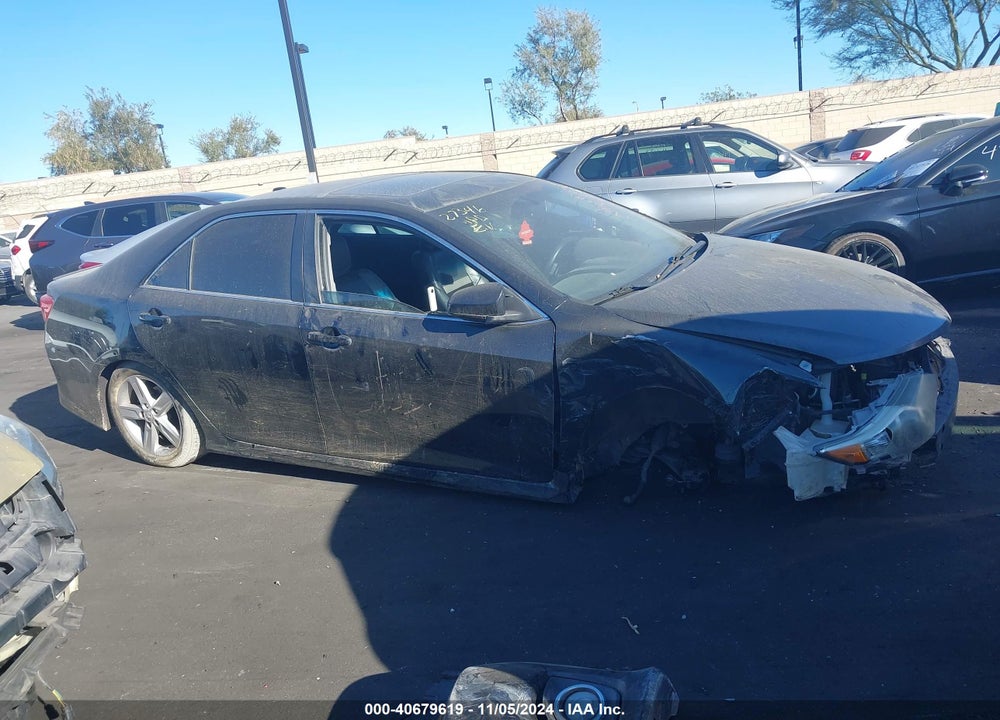 2014 TOYOTA CAMRY SE VIN: 4T1BF1FK7EU768270