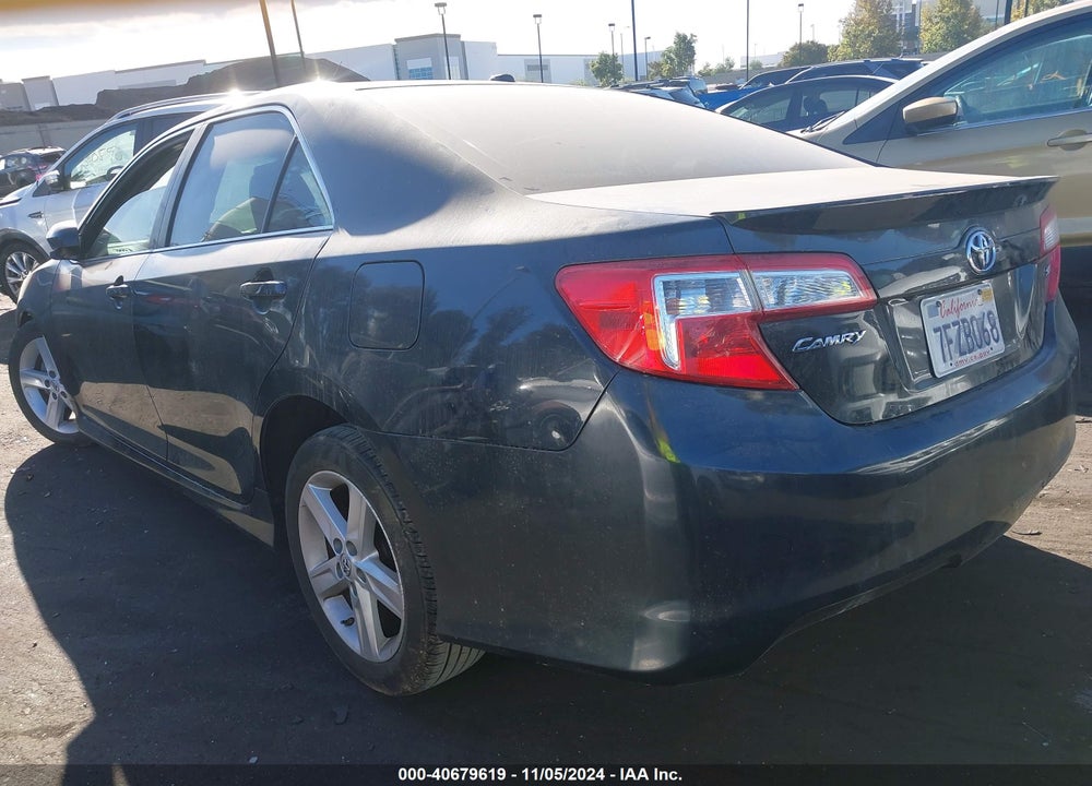 2014 TOYOTA CAMRY SE VIN: 4T1BF1FK7EU768270