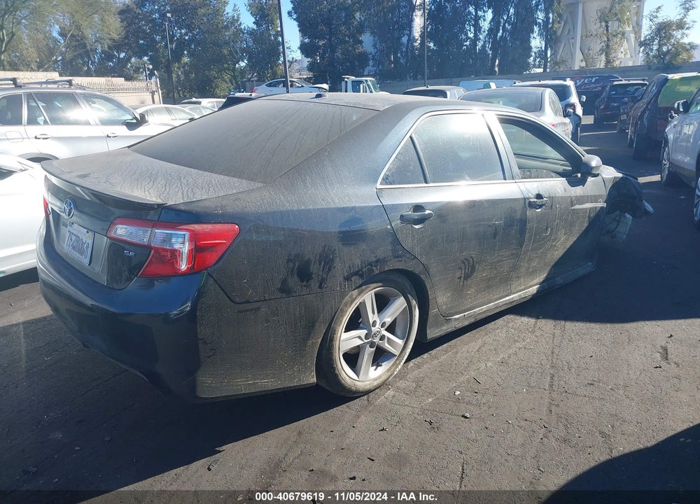 2014 TOYOTA CAMRY SE VIN: 4T1BF1FK7EU768270
