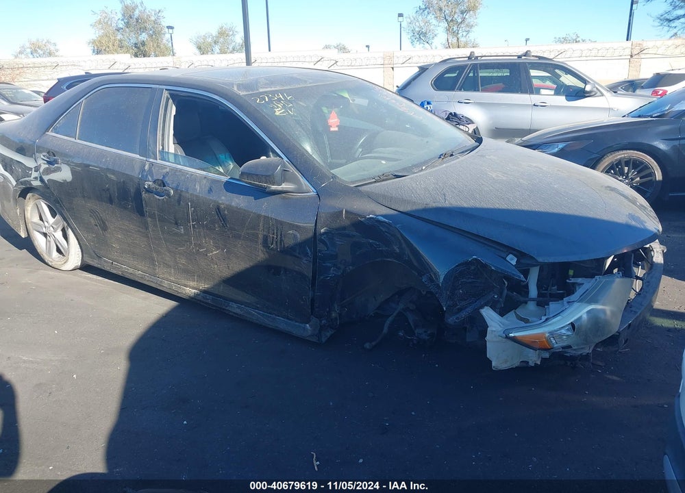 2014 TOYOTA CAMRY SE VIN: 4T1BF1FK7EU768270