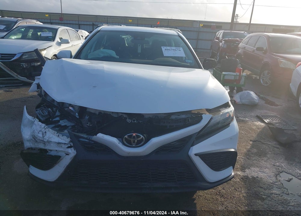 2021 TOYOTA CAMRY SE VIN: 4T1G11AK6MU427355