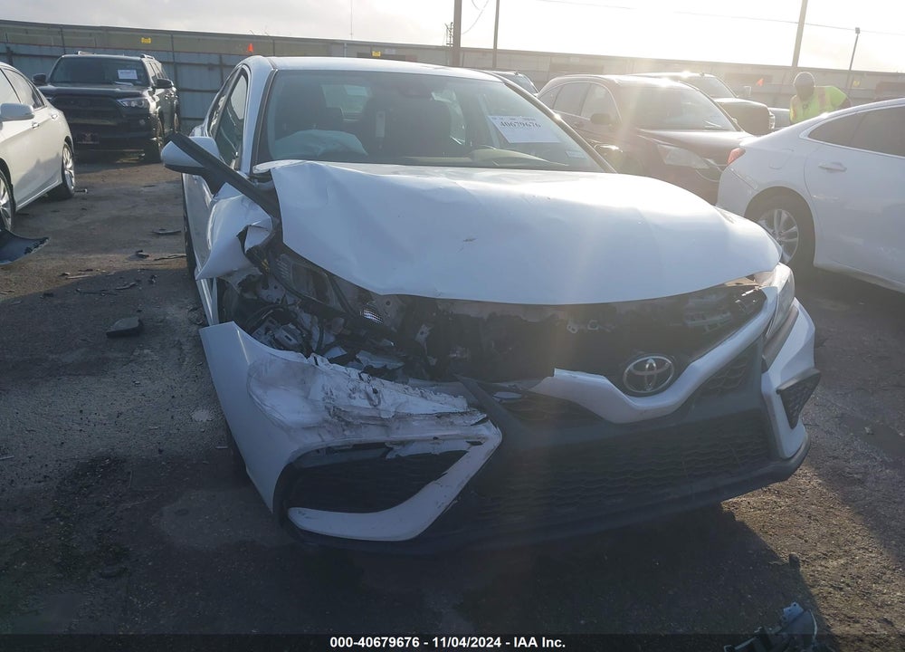 2021 TOYOTA CAMRY SE VIN: 4T1G11AK6MU427355