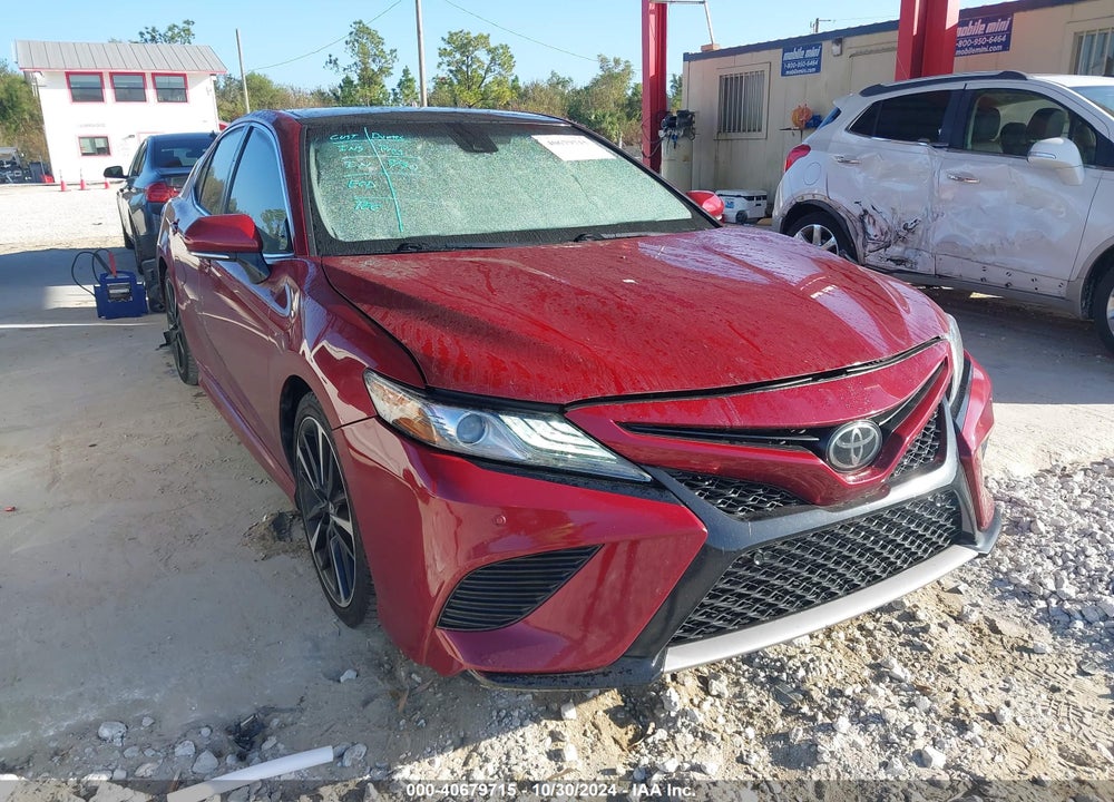 2018 TOYOTA CAMRY XSE VIN: 4T1B61HK3JU640261