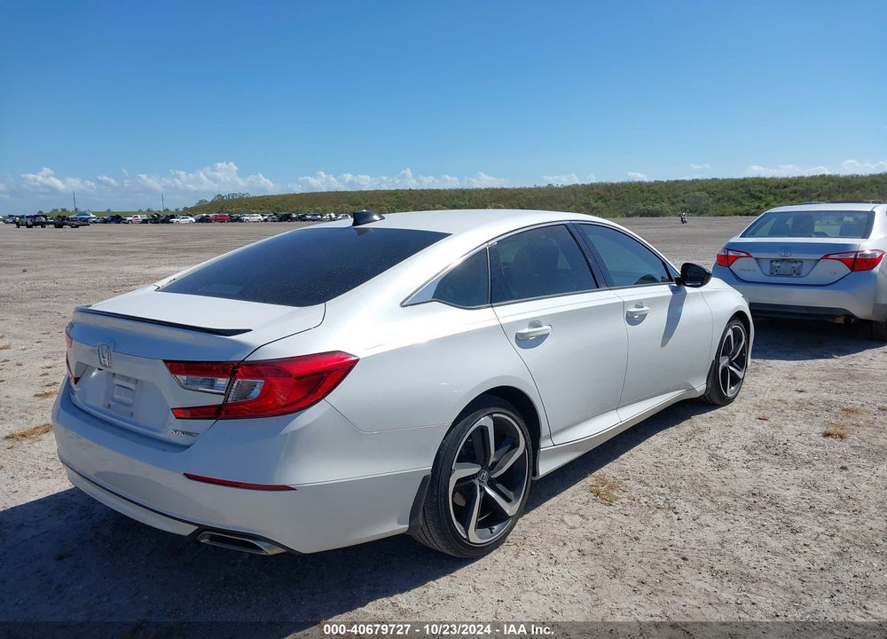 2022 HONDA ACCORD SPORT VIN: 1HGCV1F3XNA103824