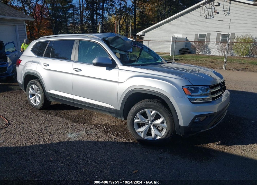 2019 VOLKSWAGEN ATLAS 3.6L V6 SE VIN: 1V2LR2CA9KC582084