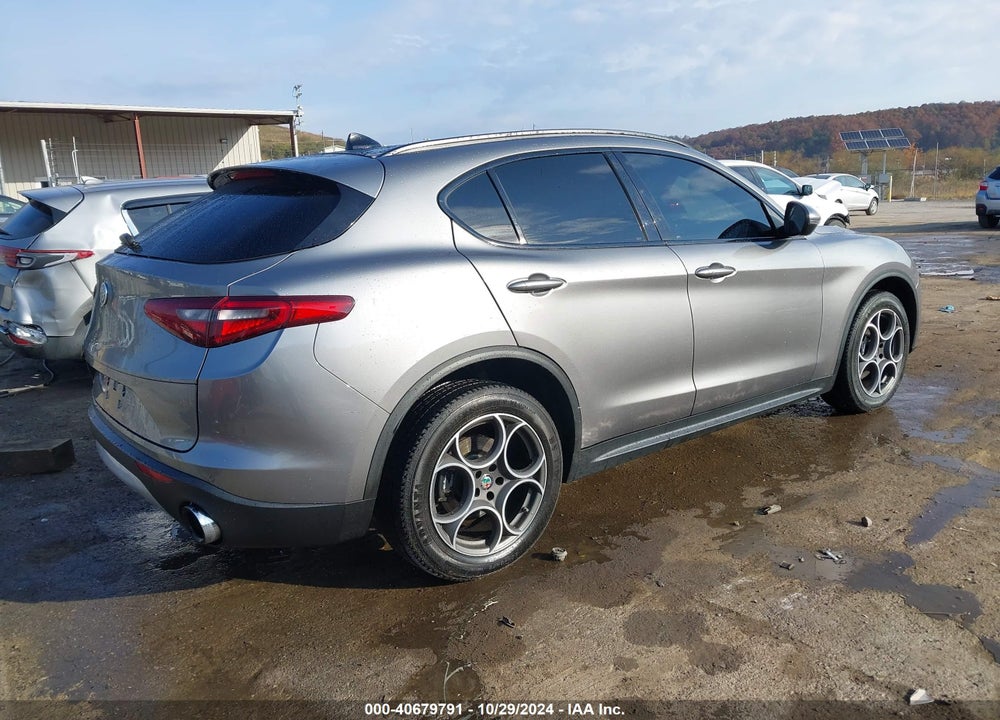 2018 ALFA ROMEO STELVIO TI SPORT AWD VIN: ZASFAKNN0J7B80541