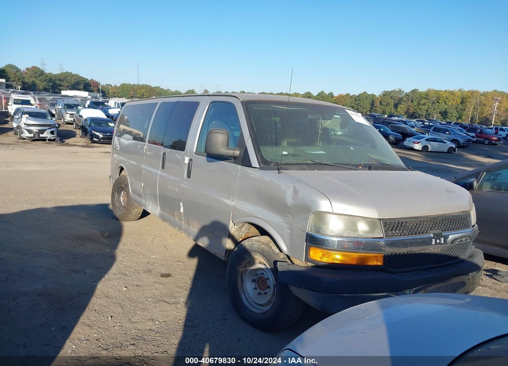 2007 CHEVROLET EXPRESS G3500 VIN: 1GAHG39UX71242698