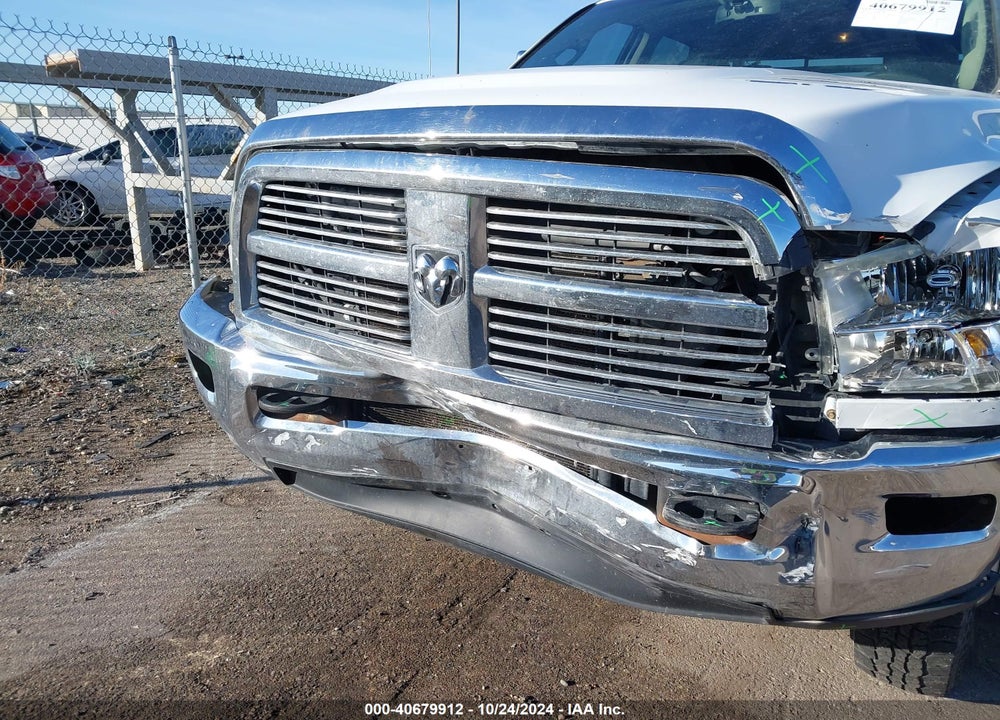 2011 RAM 3500 HD CHASSIS ST/SLT/LAIE VIN: 3D6WZ4CL8BG520064