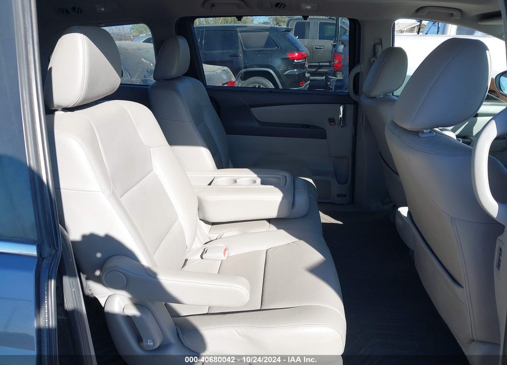 2015 HONDA ODYSSEY EX-L VIN: 5FNRL5H61FB119562