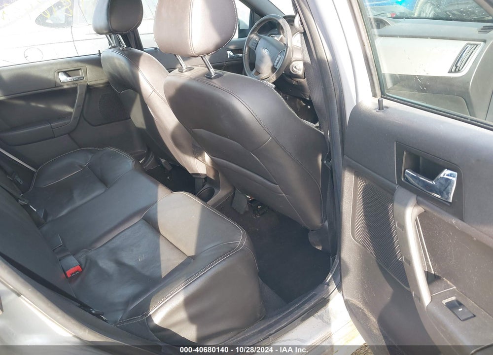 2009 FORD FOCUS SES VIN: 1FAHP36N69W240804