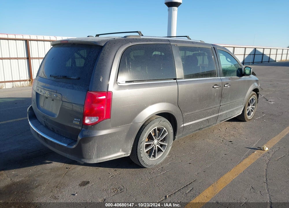 2017 DODGE GRAND CARAVAN SXT VIN: 2C4RDGCG3HR680023