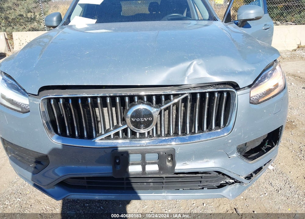 2020 VOLVO XC90 T6 MOMENTUM 6 PASSENGER VIN: YV4A221K4L1539260