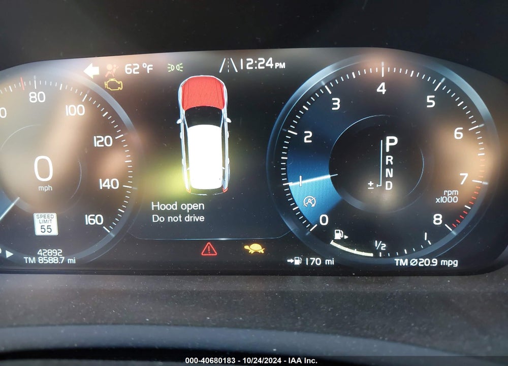 2020 VOLVO XC90 T6 MOMENTUM 6 PASSENGER VIN: YV4A221K4L1539260