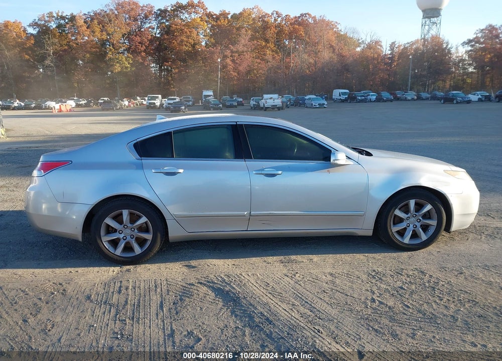 2013 ACURA TL 3.5 VIN: 19UUA8F25DA009140