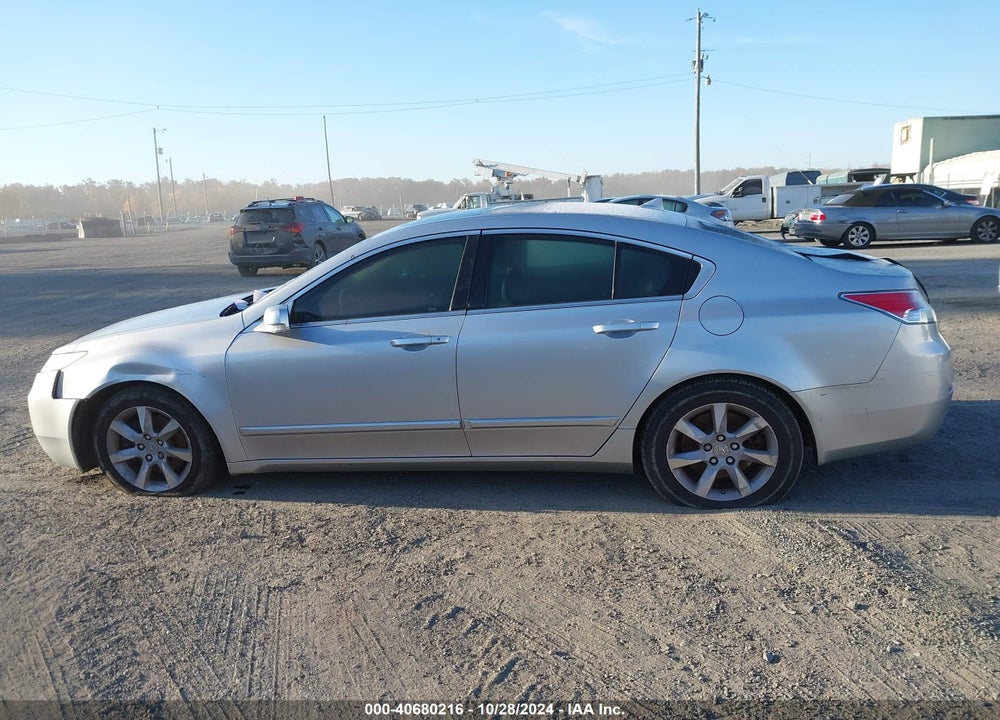 2013 ACURA TL 3.5 VIN: 19UUA8F25DA009140