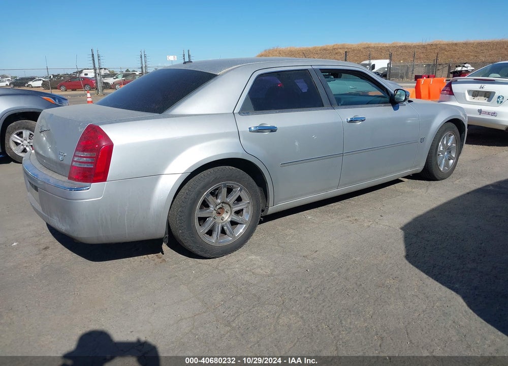 2007 CHRYSLER 300C VIN: 2C3KA63H27H854864