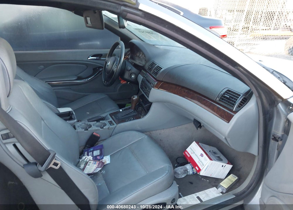 2005 BMW 325CI VIN: WBABW33455PL35693